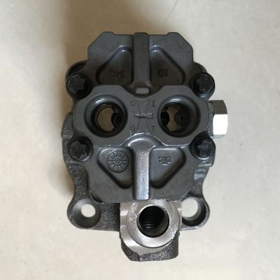 Oil pump   Fuel pump  Engine parts